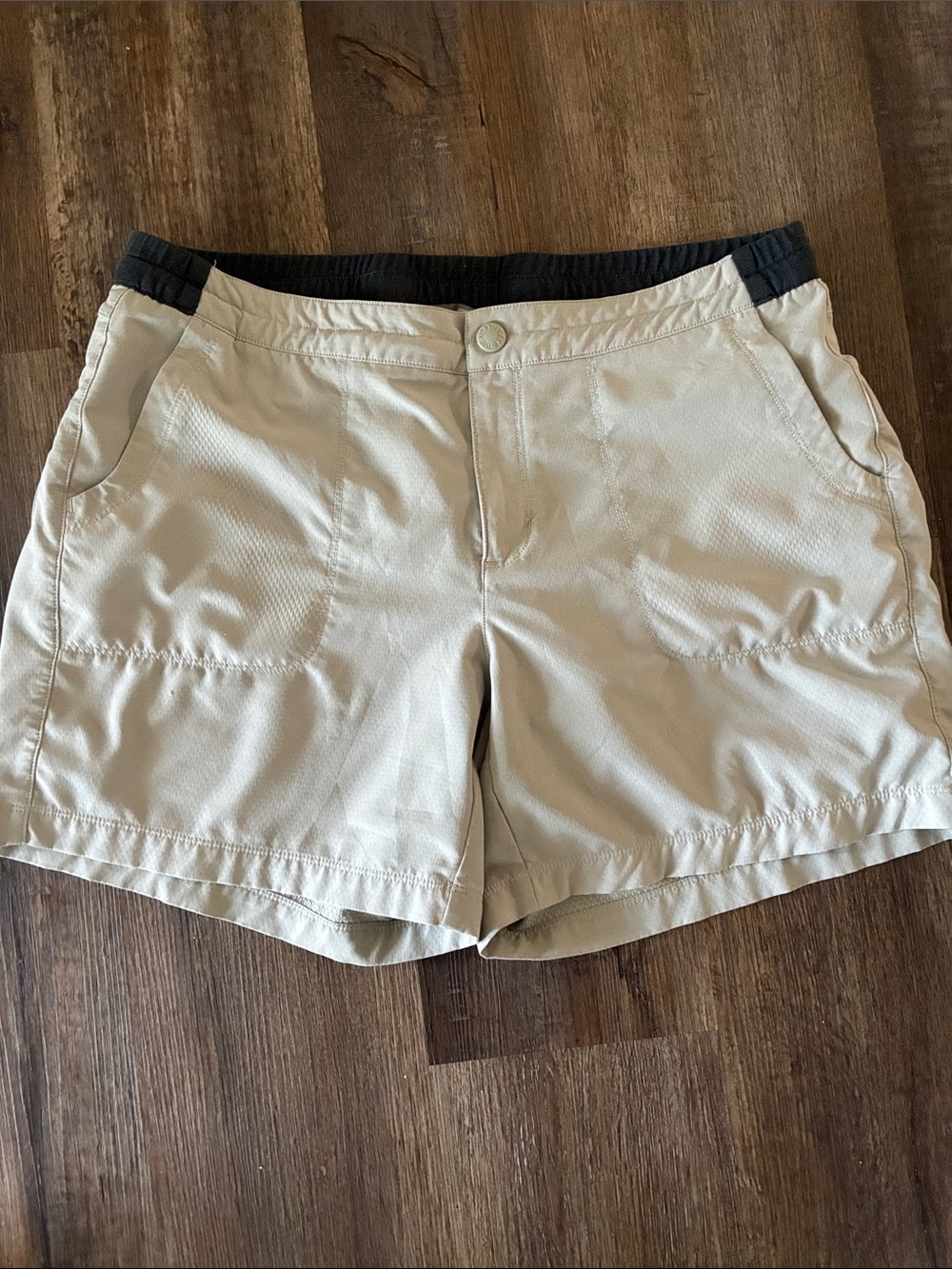 The North Face Women’s Khaki grey   DrawstringShorts - Lightweight Summer Shorts